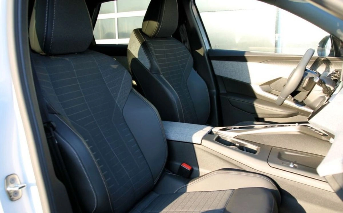 Peugeot 3008 - Zdjęcie 21