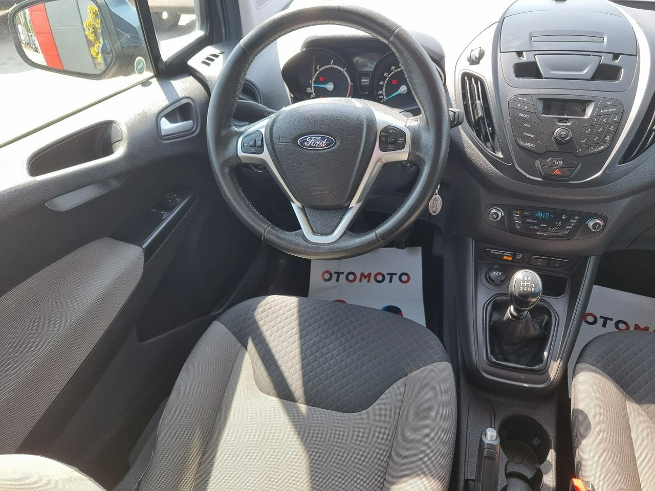 Ford Tourneo Courier - Zdjęcie 17