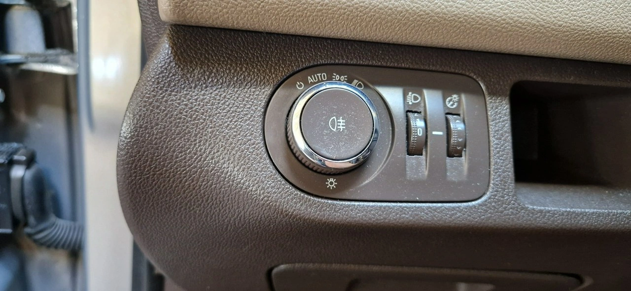 Opel Meriva - Zdjęcie 11