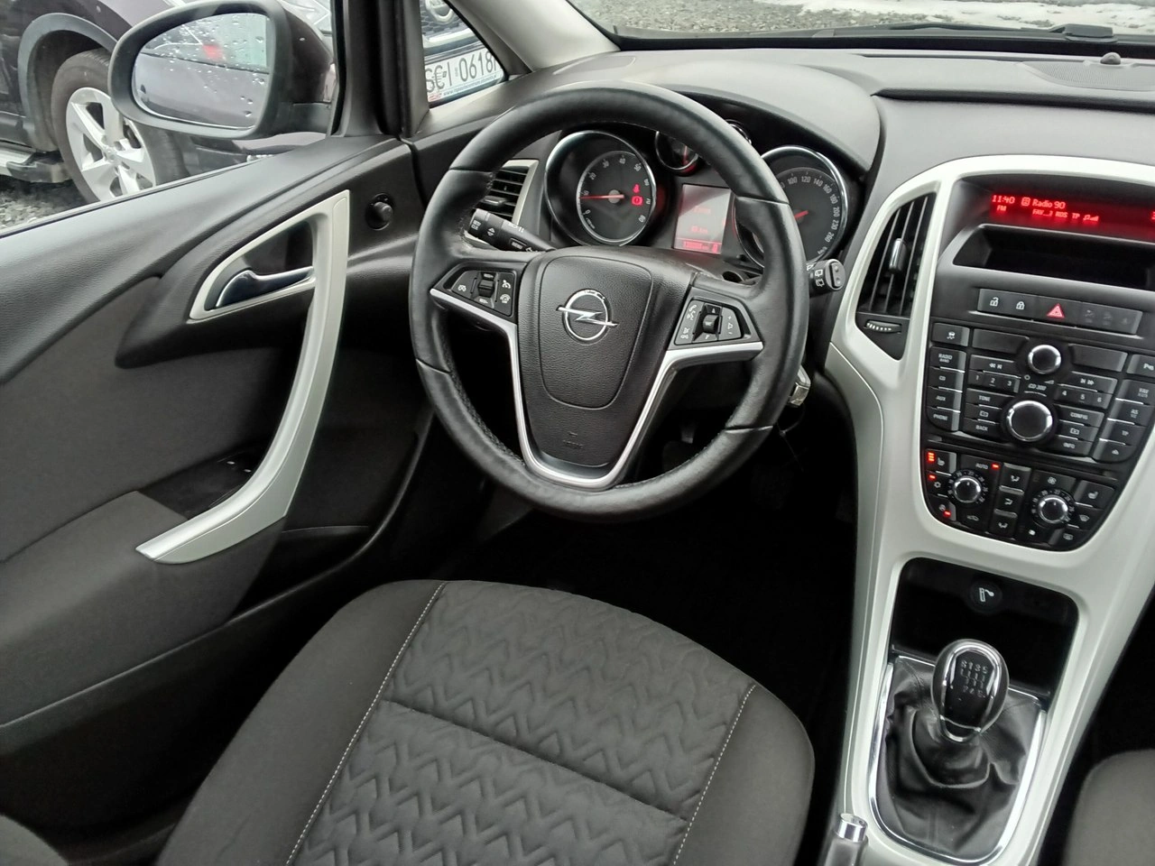 Opel Astra - Zdjęcie 11