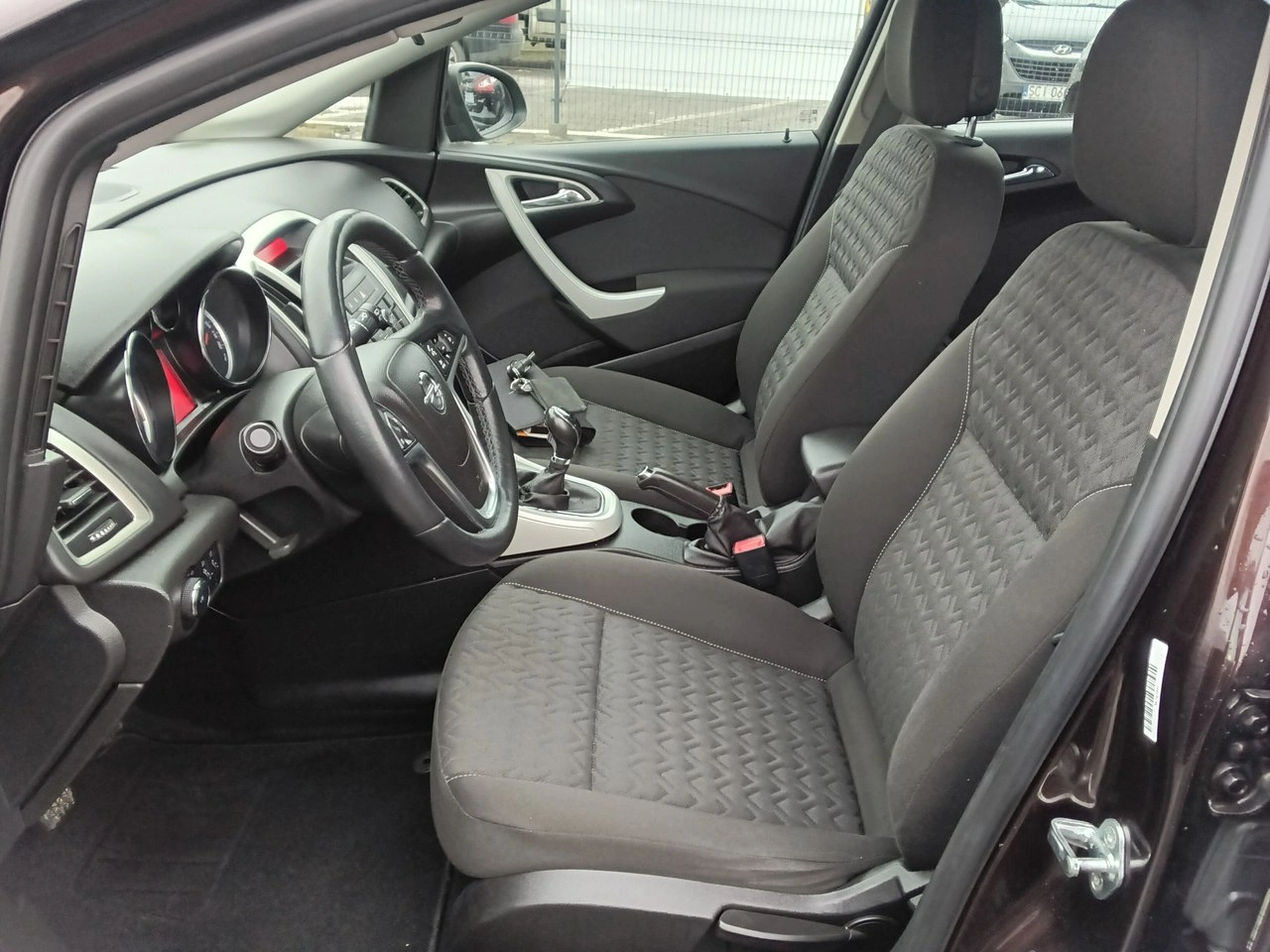 Opel Astra - Zdjęcie 14