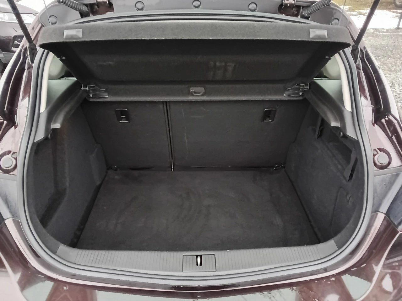 Opel Astra - Zdjęcie 26