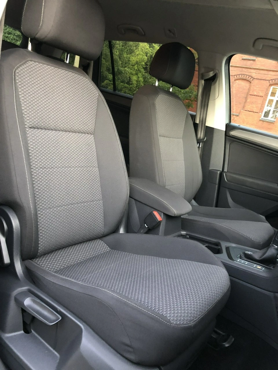 Volkswagen Tiguan - Zdjęcie 8