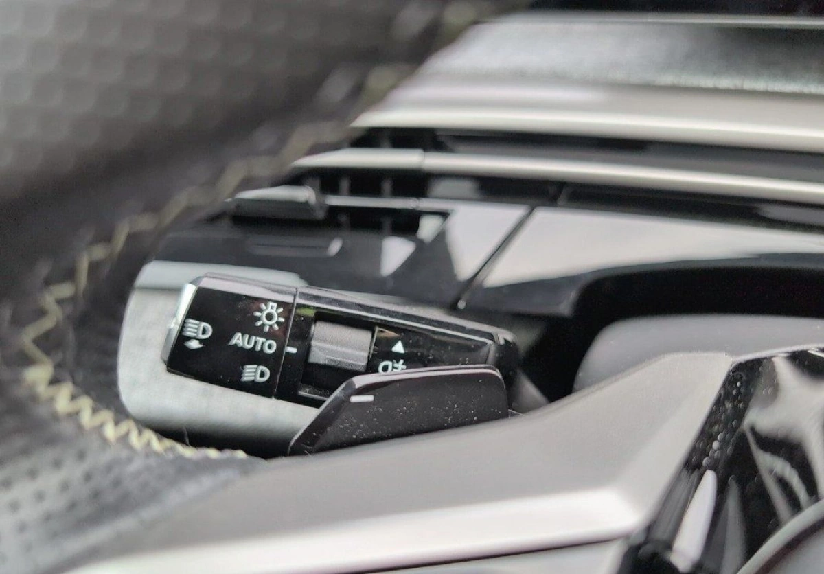 Peugeot 5008 - Zdjęcie 17