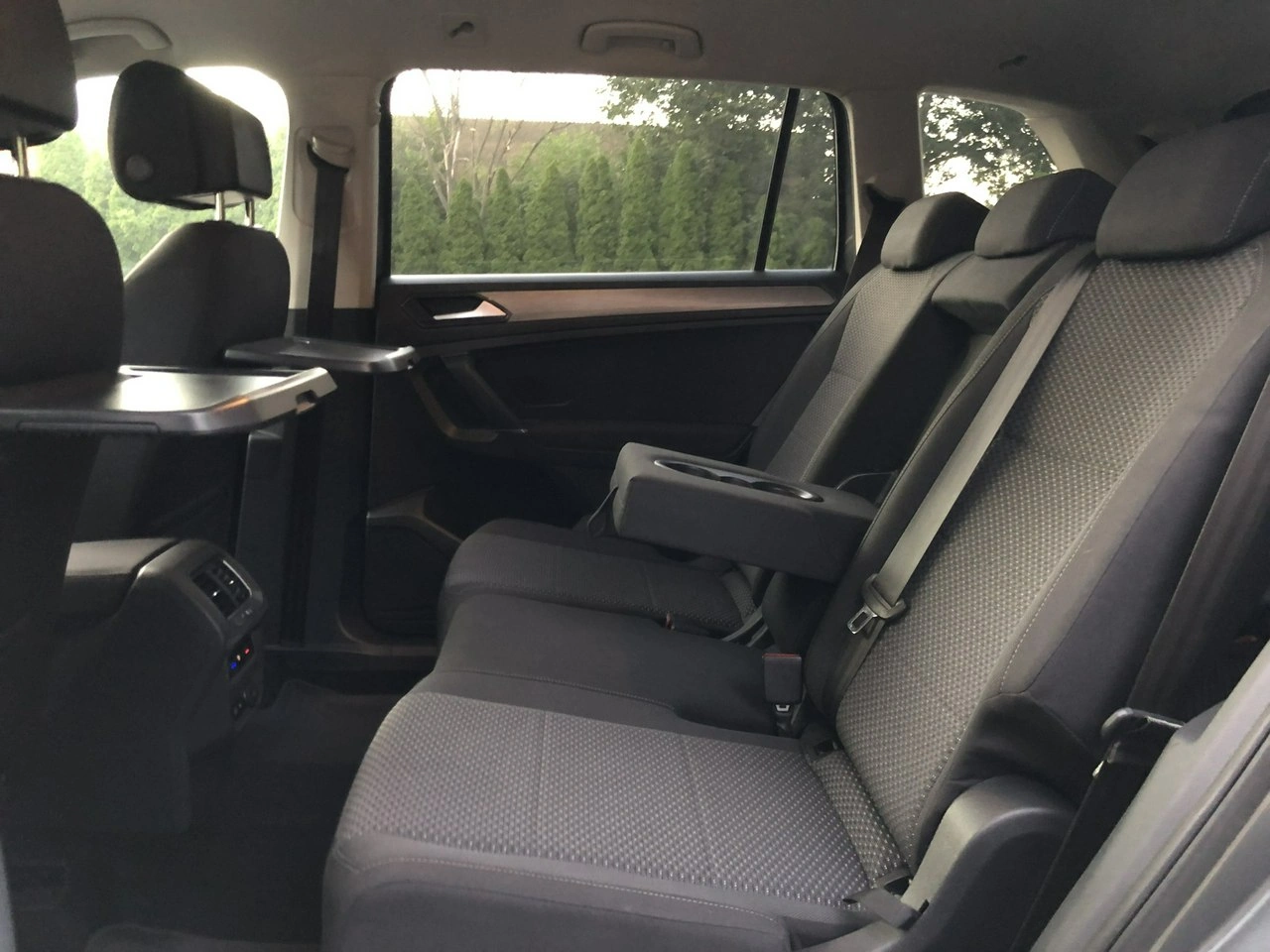 Volkswagen Tiguan Allspace - Zdjęcie 11