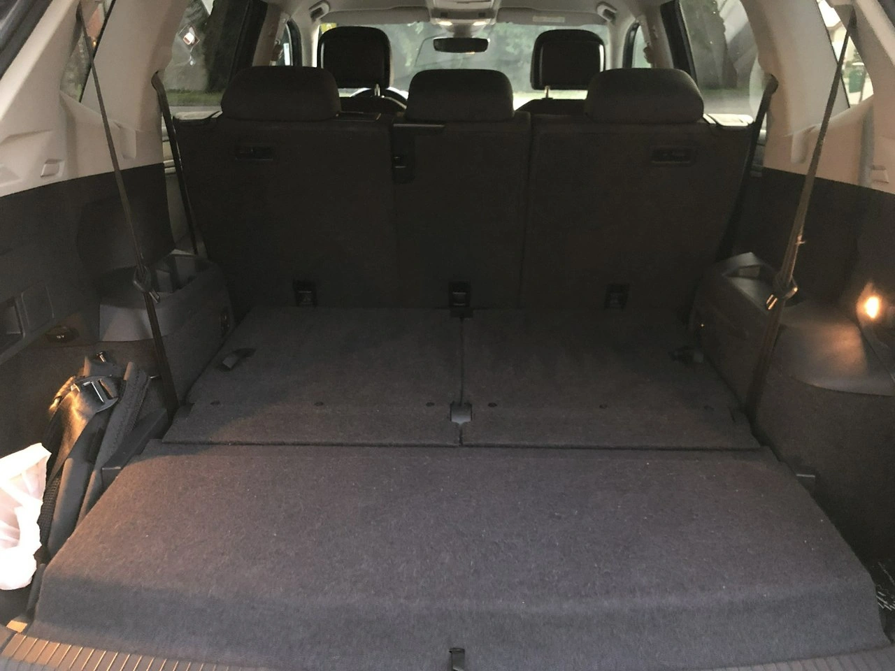 Volkswagen Tiguan Allspace - Zdjęcie 14