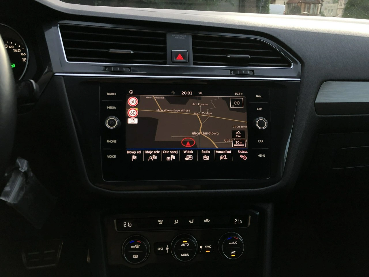 Volkswagen Tiguan Allspace - Zdjęcie 19