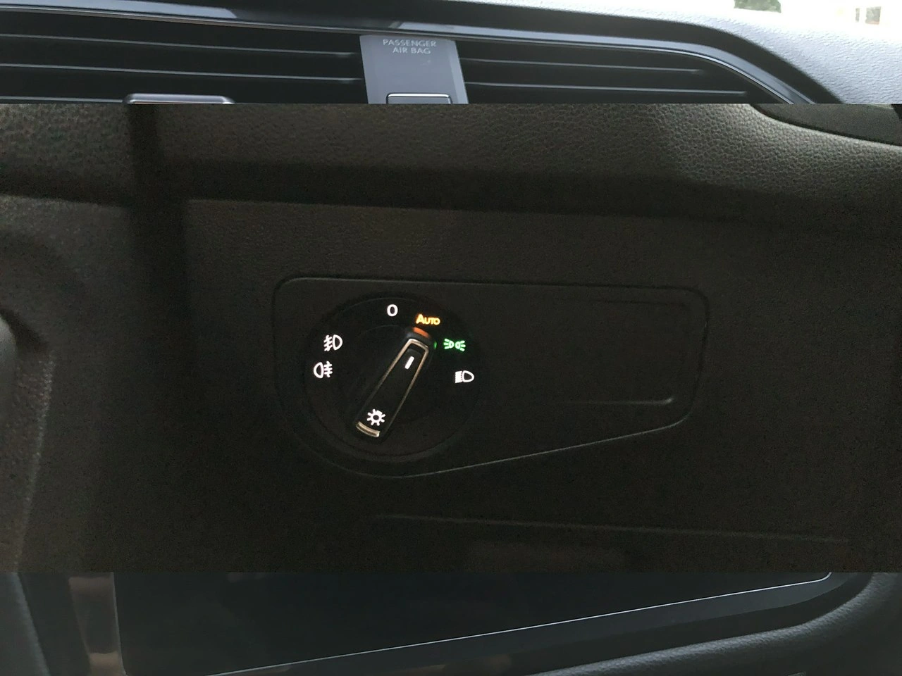 Volkswagen Tiguan Allspace - Zdjęcie 35