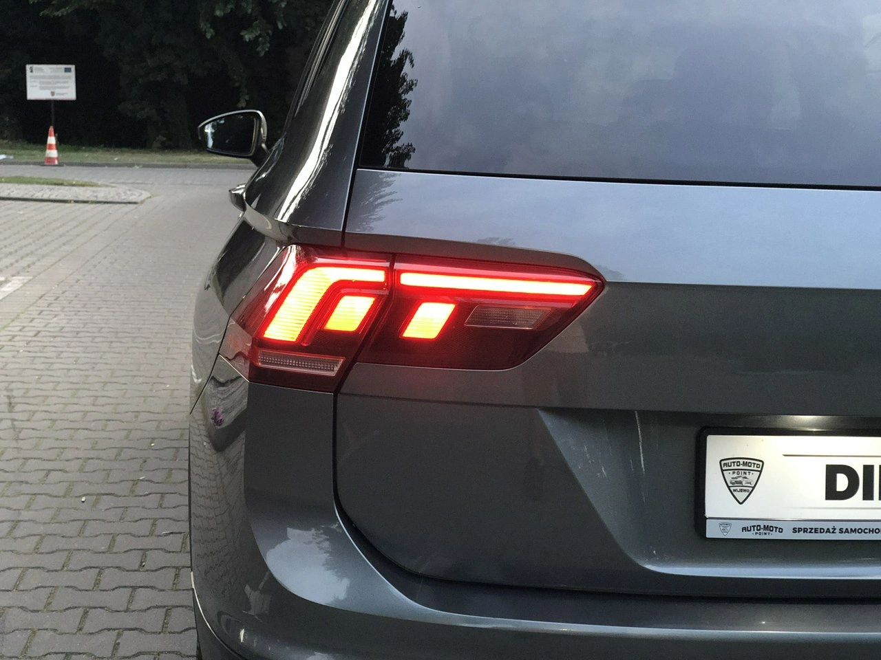 Volkswagen Tiguan Allspace - Zdjęcie 49