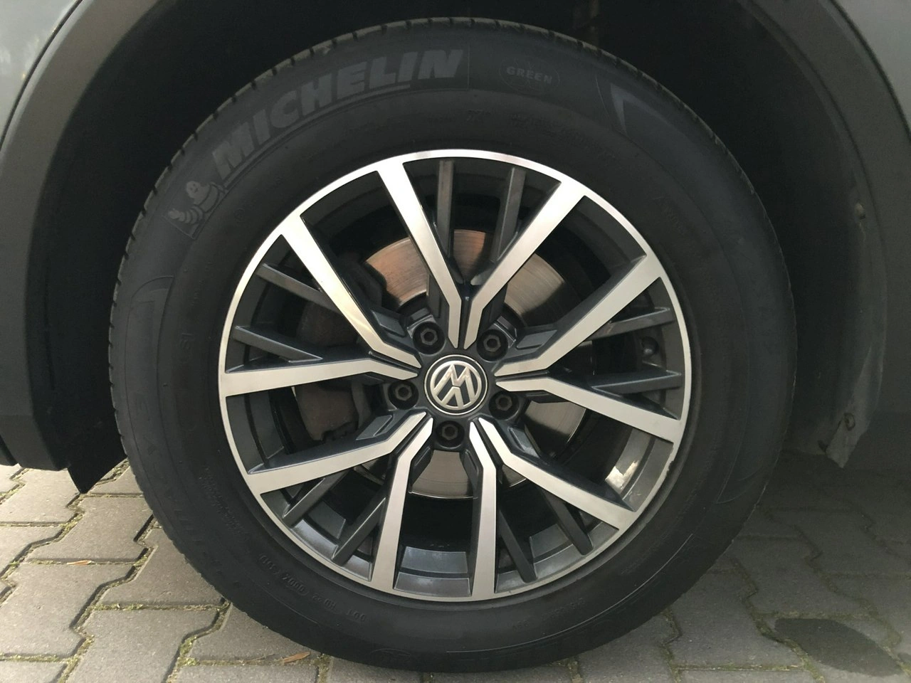 Volkswagen Tiguan Allspace - Zdjęcie 52