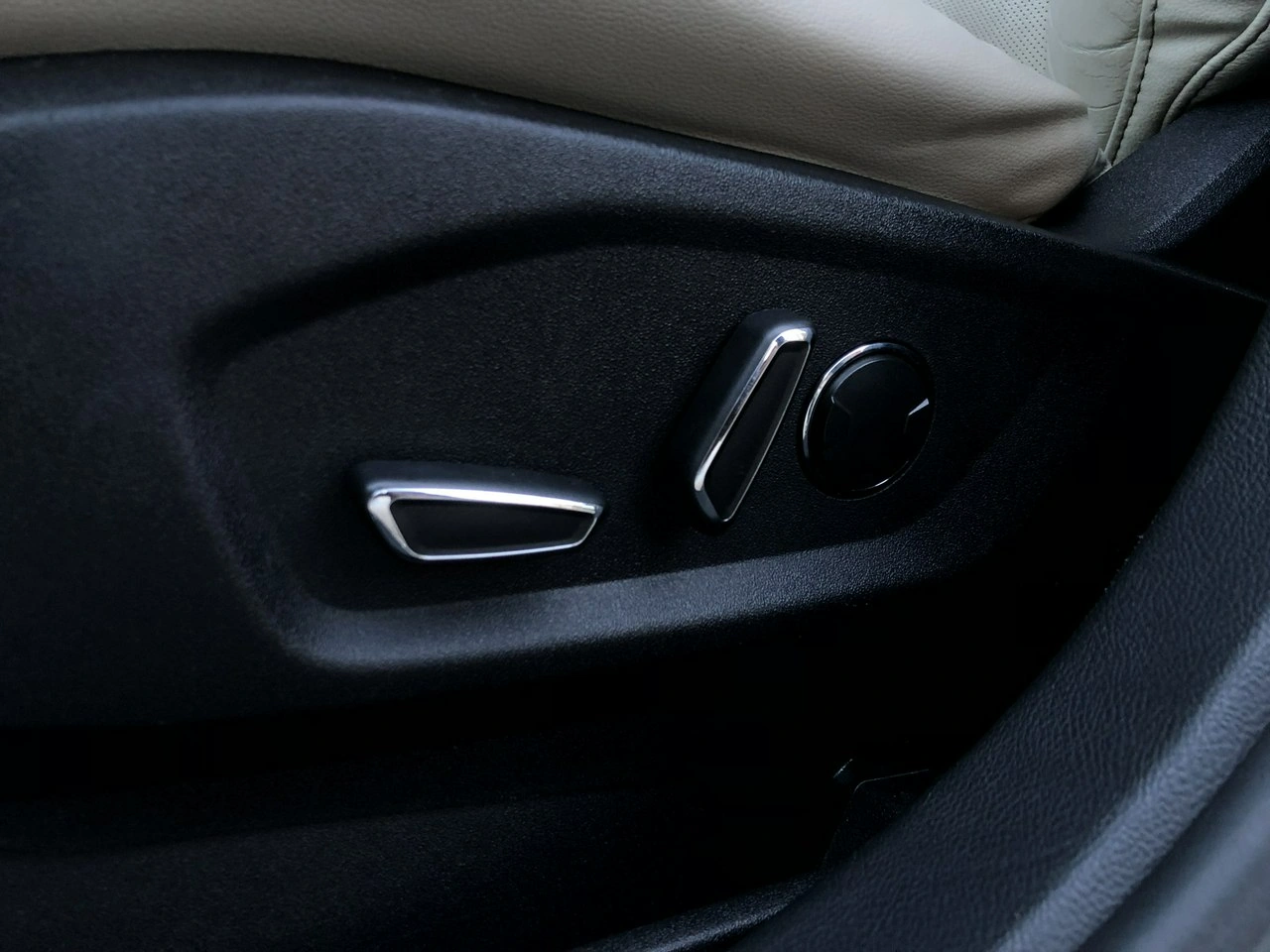 Ford Edge - Zdjęcie 48