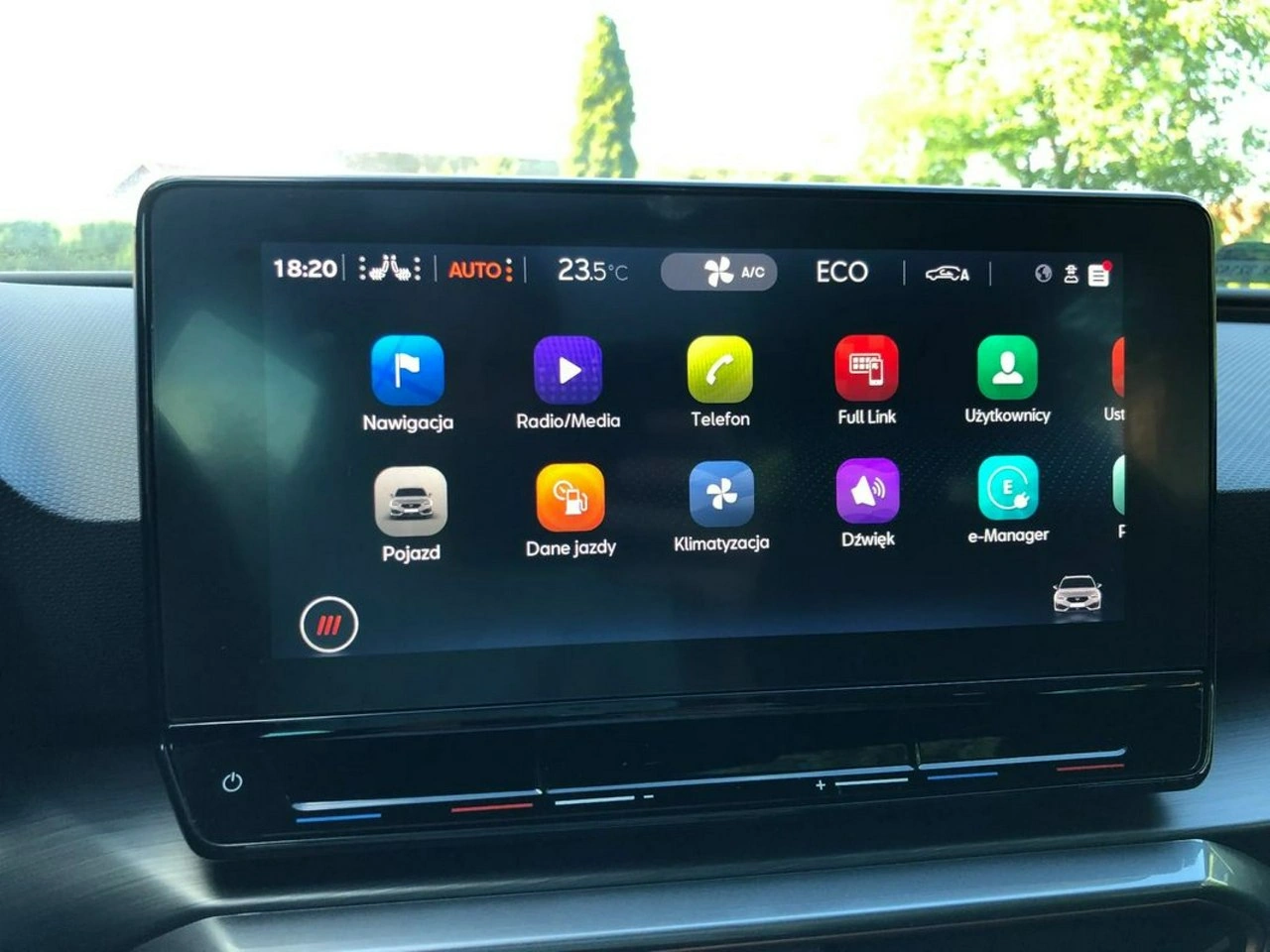 Cupra Leon Sportstourer - Zdjęcie 27