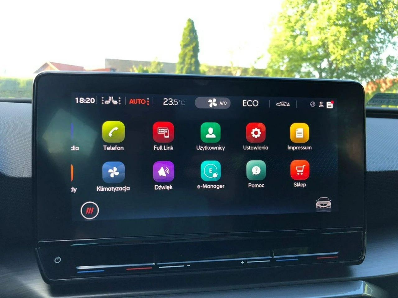 Cupra Leon Sportstourer - Zdjęcie 28