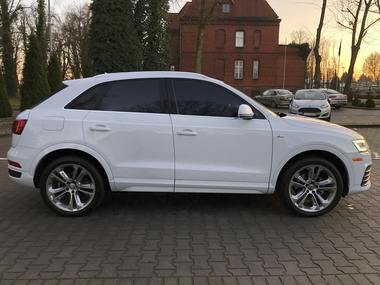 Audi Q3 - Zdjęcie 4