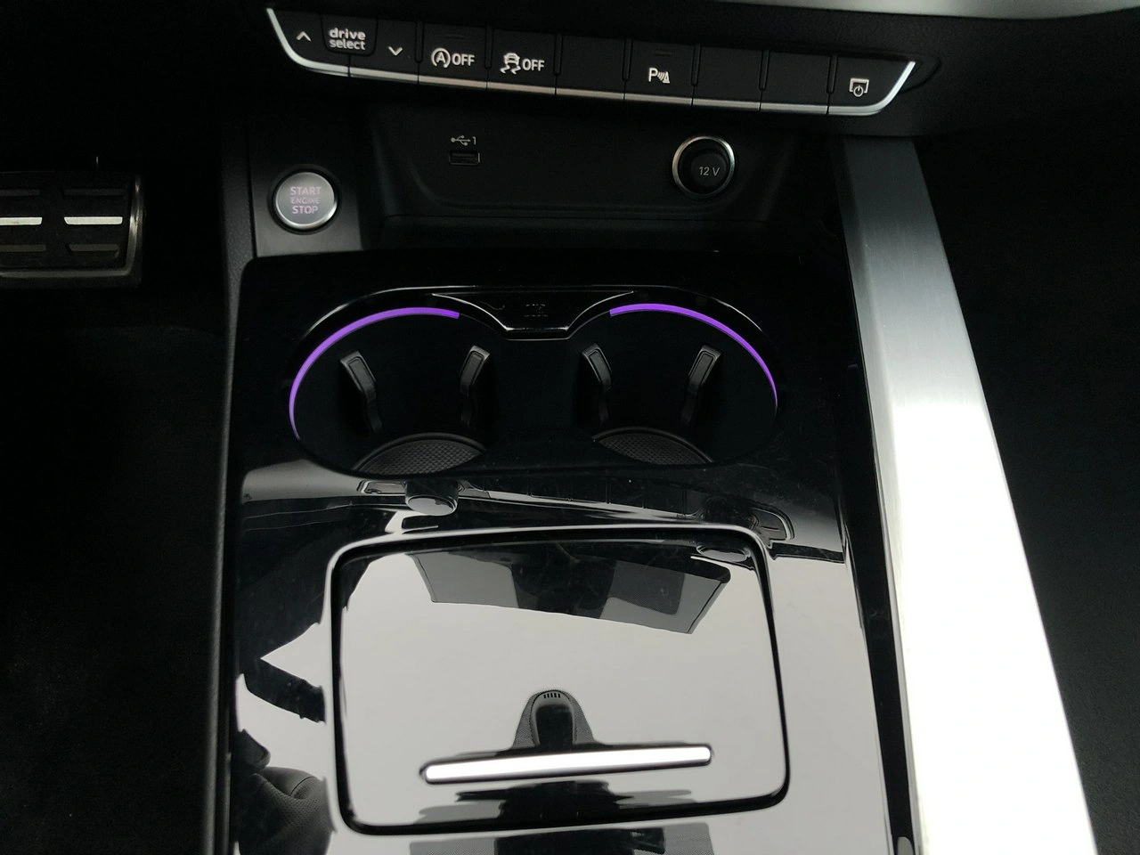 Audi A4 - Zdjęcie 40