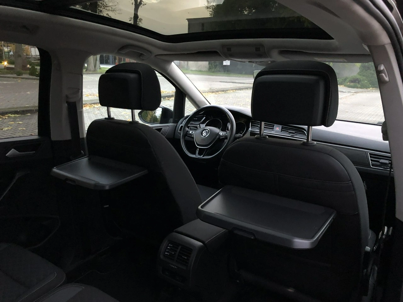 Volkswagen Touran - Zdjęcie 10