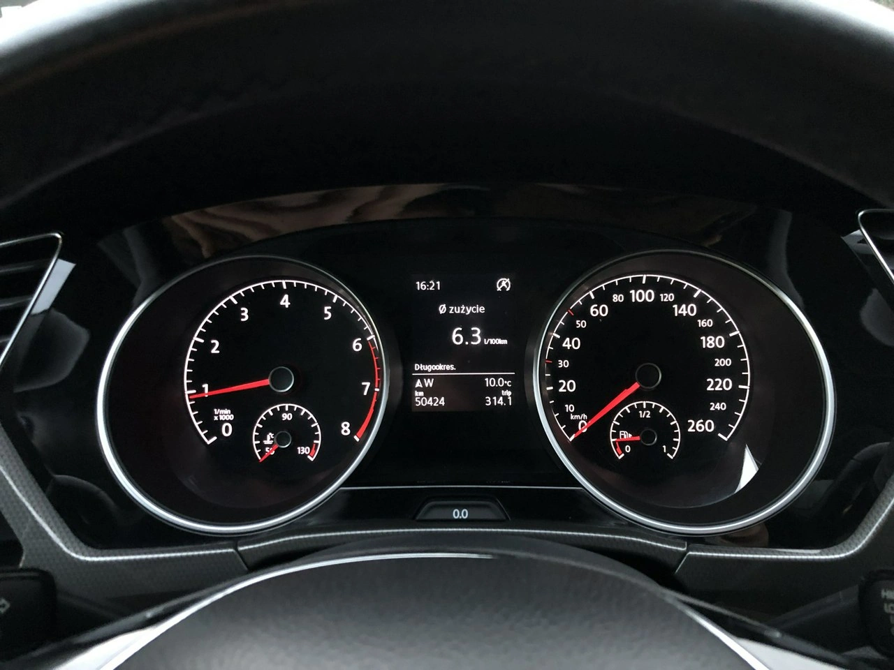 Volkswagen Touran - Zdjęcie 14