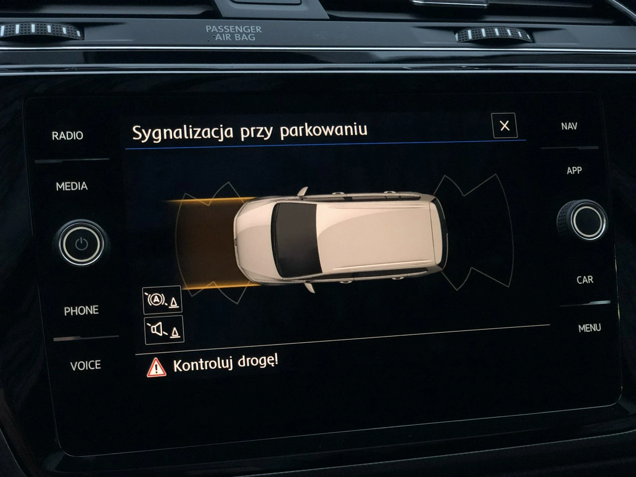 Volkswagen Touran - Zdjęcie 17