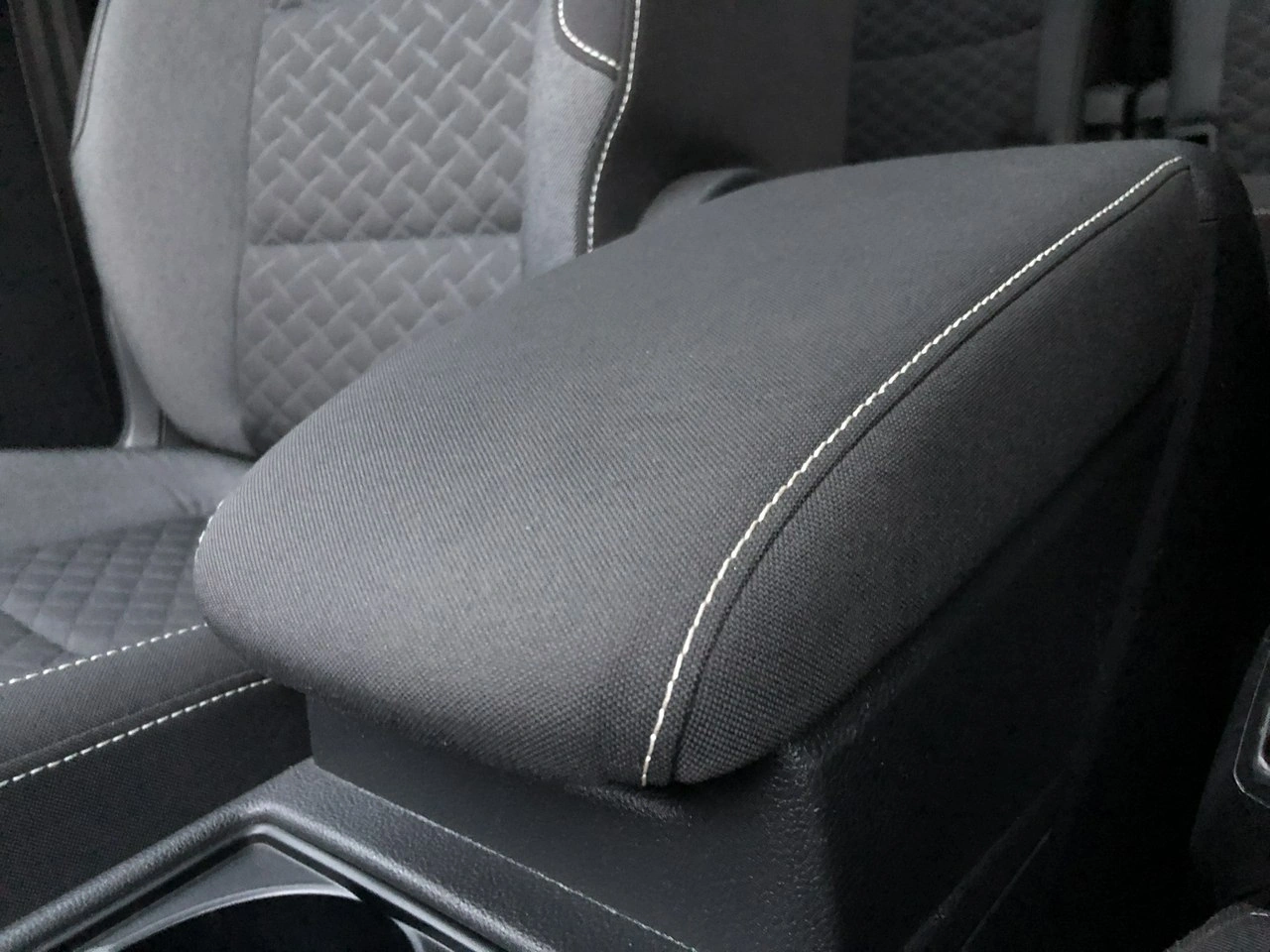 Volkswagen Touran - Zdjęcie 33