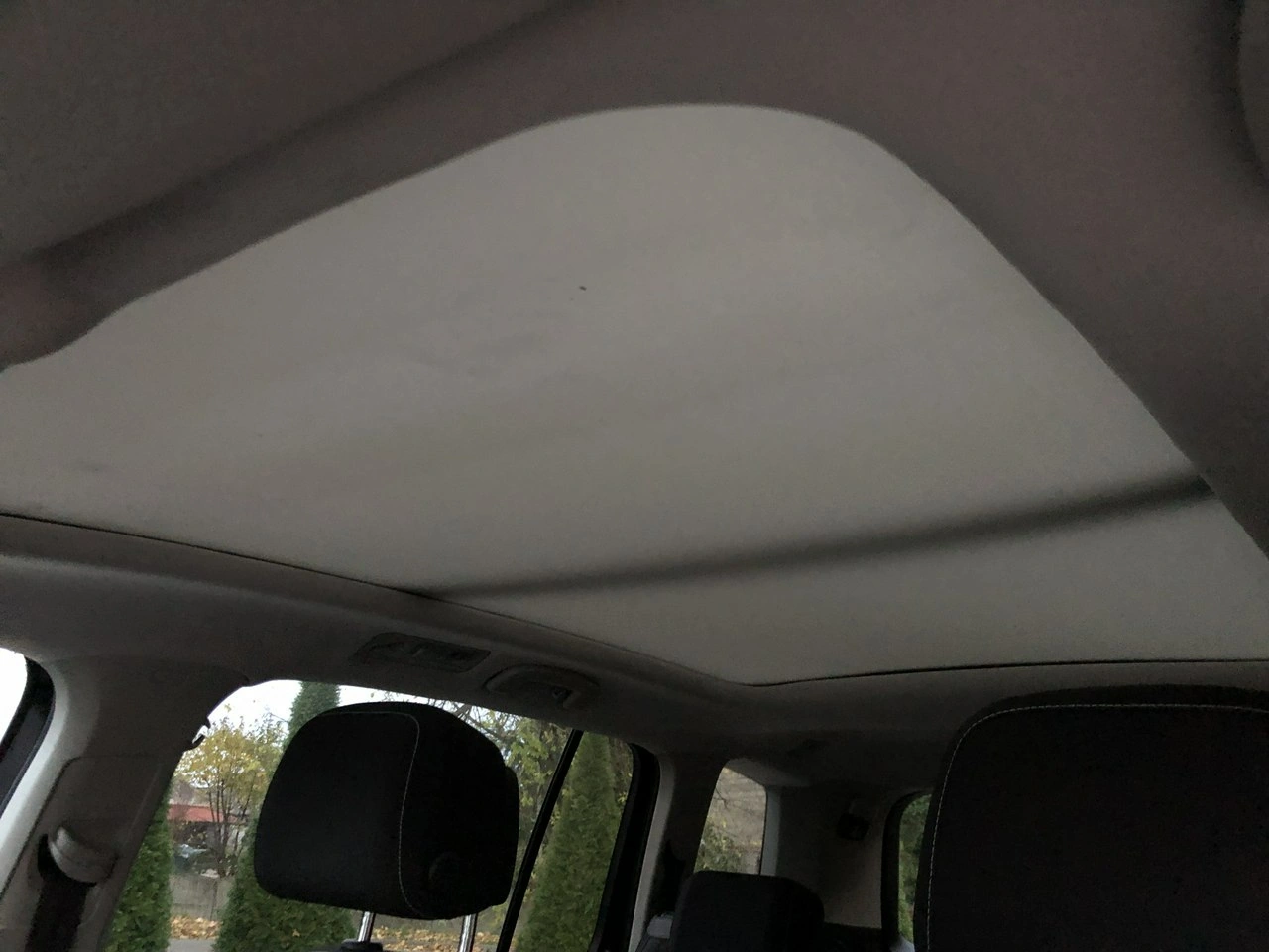 Volkswagen Touran - Zdjęcie 42