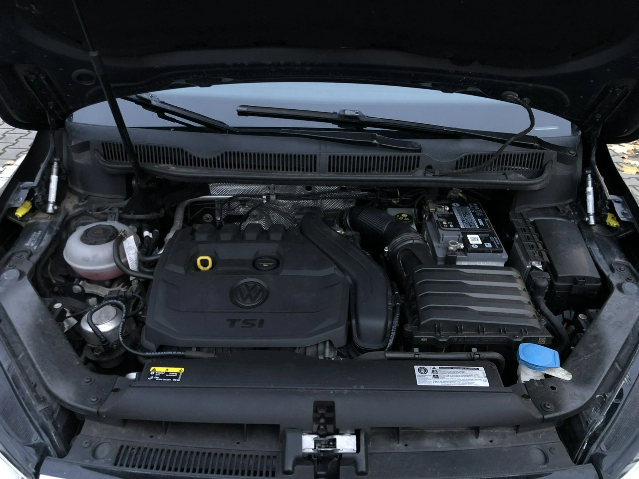 Volkswagen Touran - Zdjęcie 53