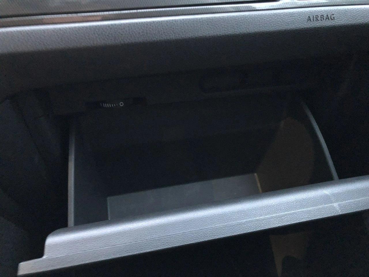 Volkswagen Touran - Zdjęcie 56