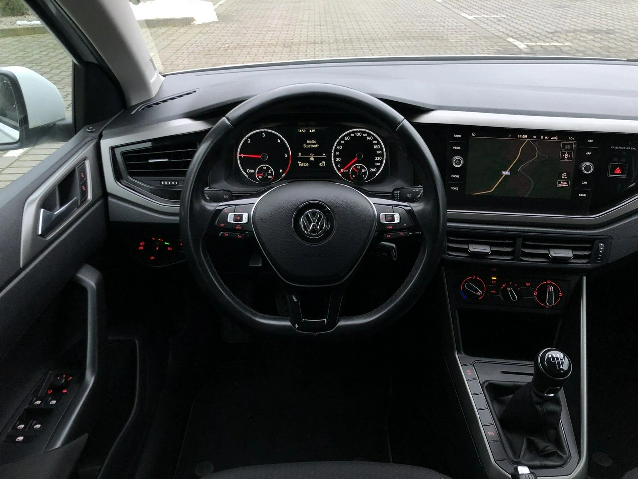 Volkswagen Polo - Zdjęcie 14