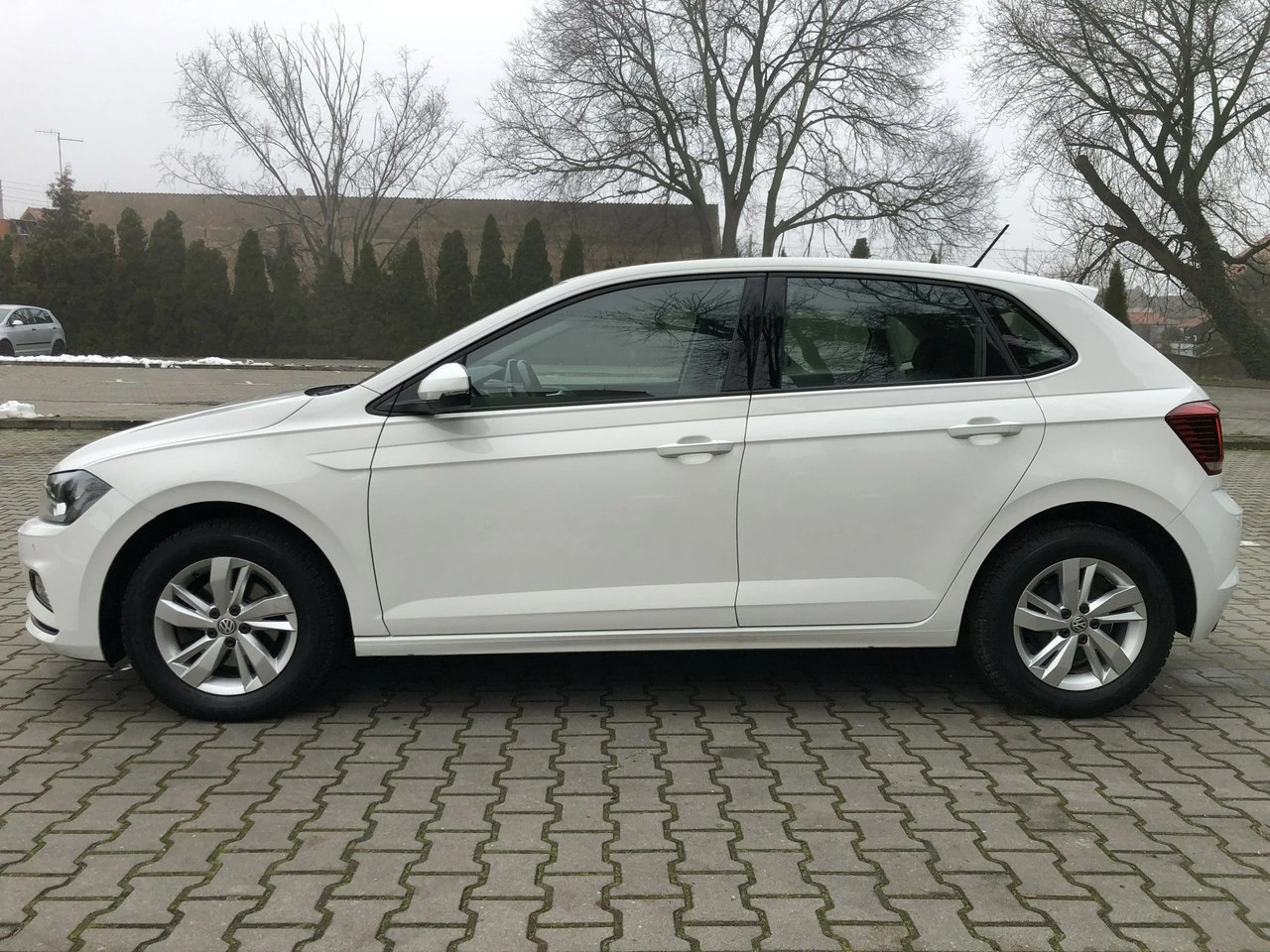 Volkswagen Polo - Zdjęcie 1