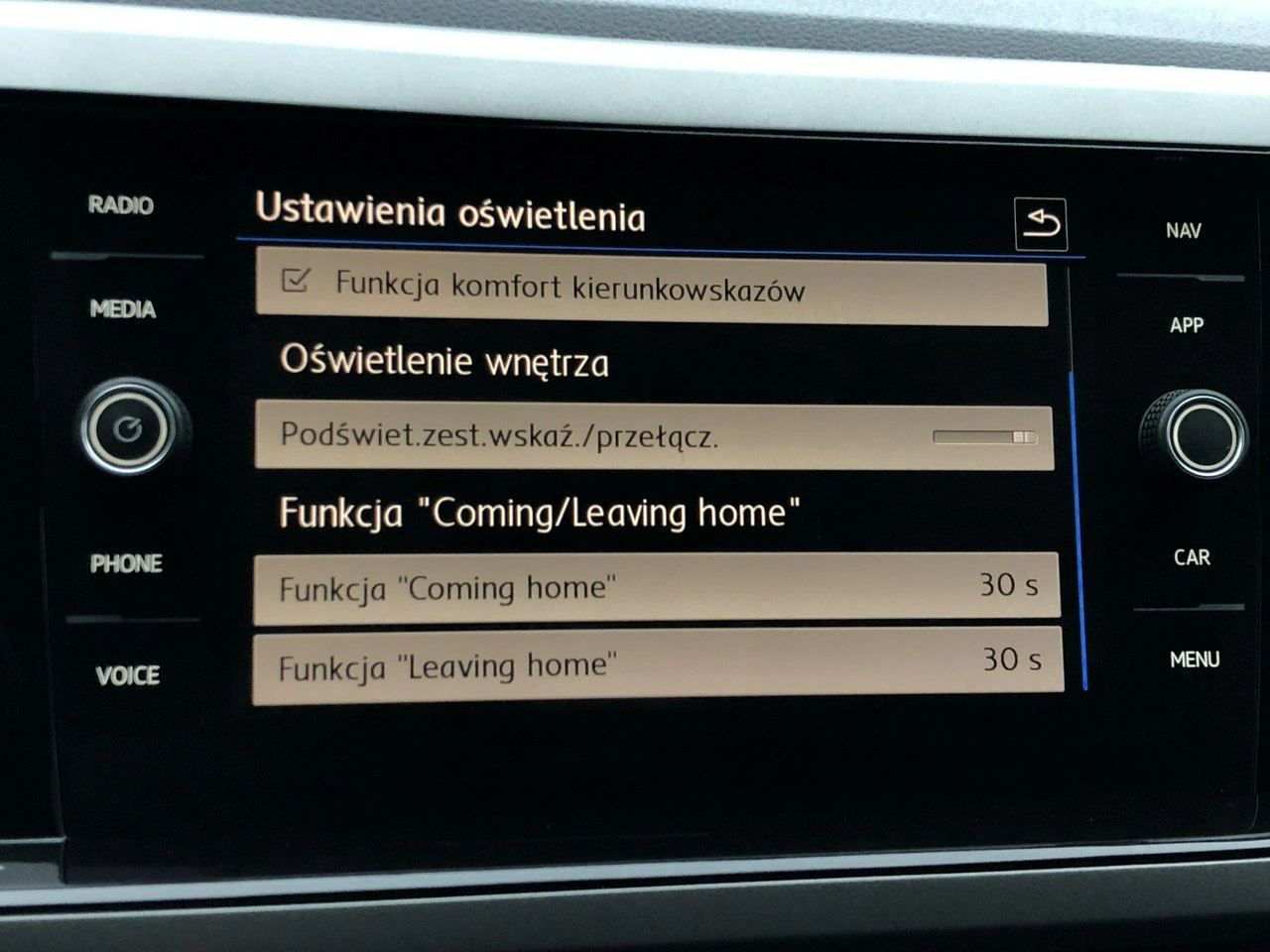 Volkswagen Polo - Zdjęcie 25