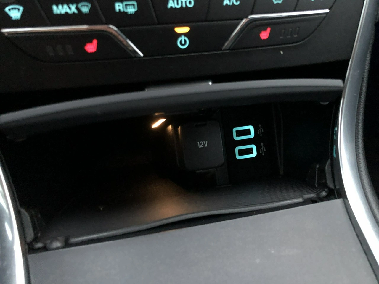 Ford S-Max - Zdjęcie 39