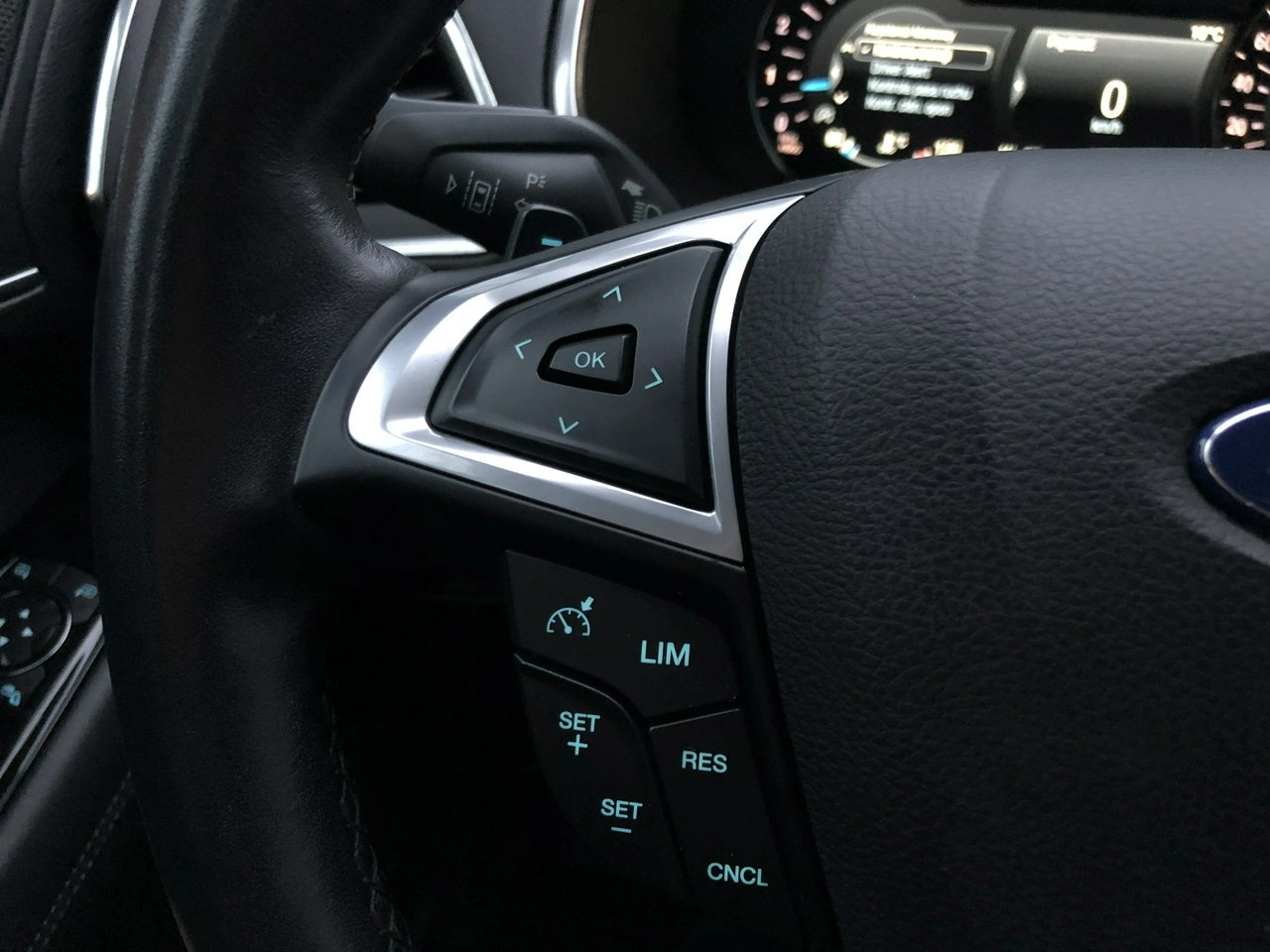 Ford S-Max - Zdjęcie 50