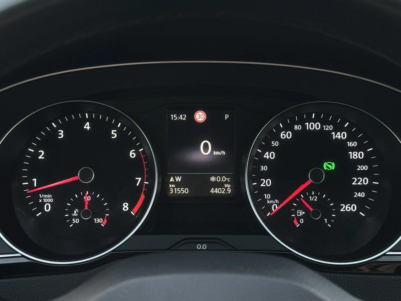 Volkswagen Passat - Zdjęcie 18