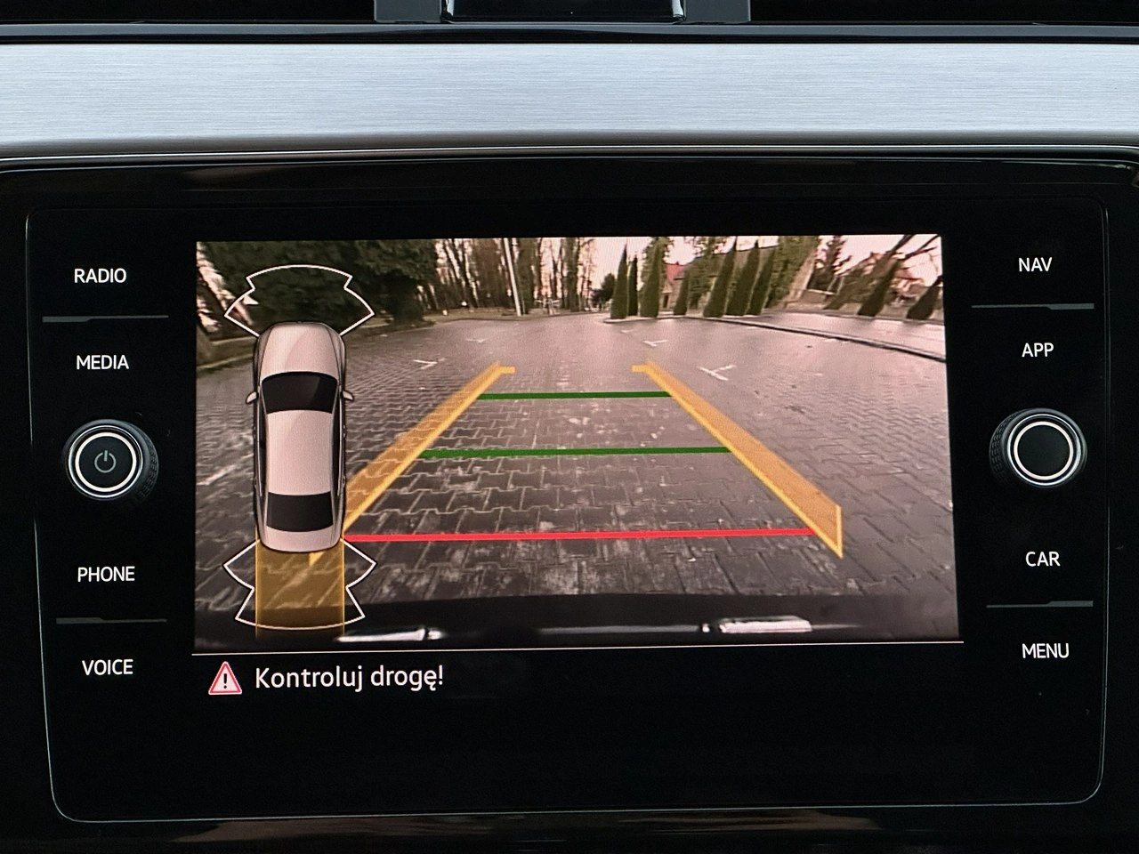 Volkswagen Passat - Zdjęcie 21