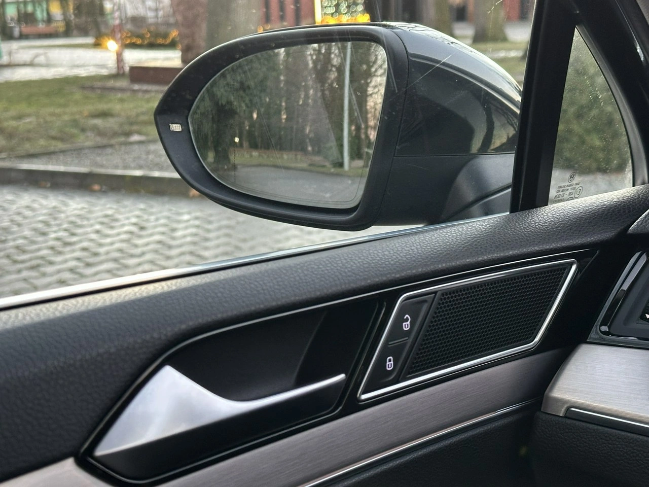 Volkswagen Passat - Zdjęcie 54