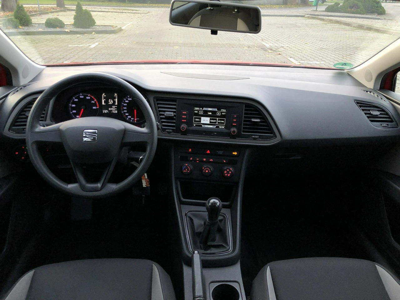 Seat Leon - Zdjęcie 15