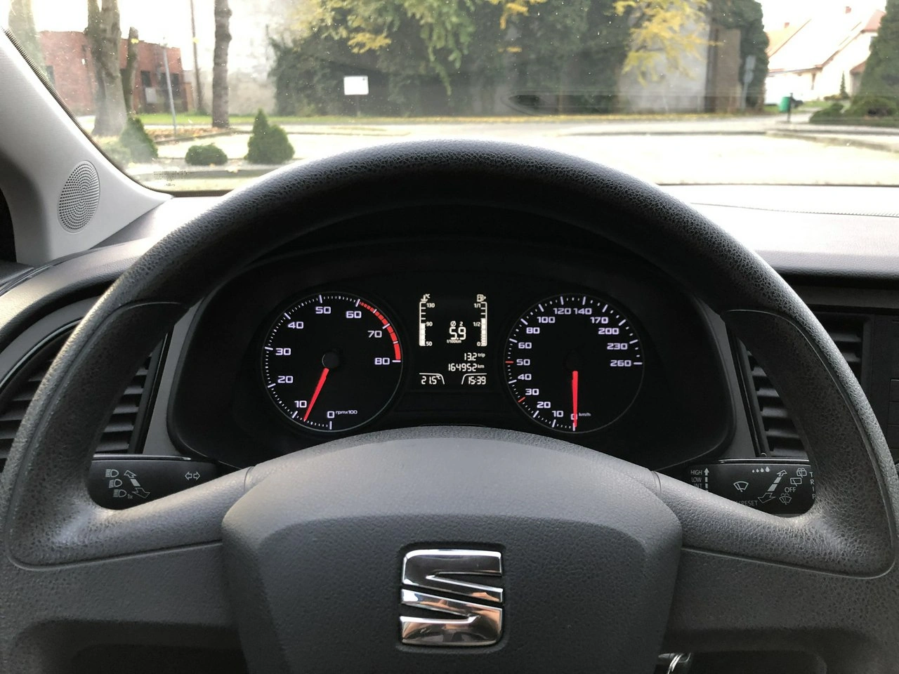 Seat Leon - Zdjęcie 17