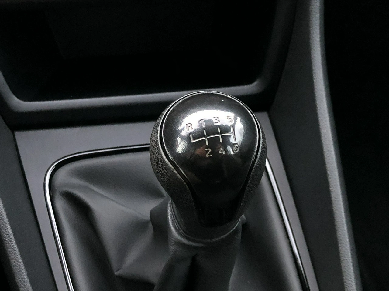 Seat Leon - Zdjęcie 26