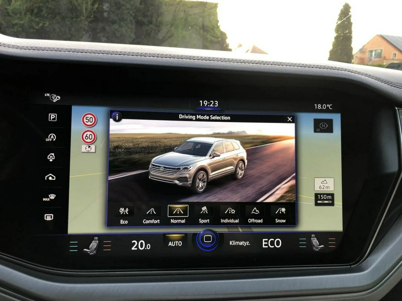 Volkswagen Touareg - Zdjęcie 31