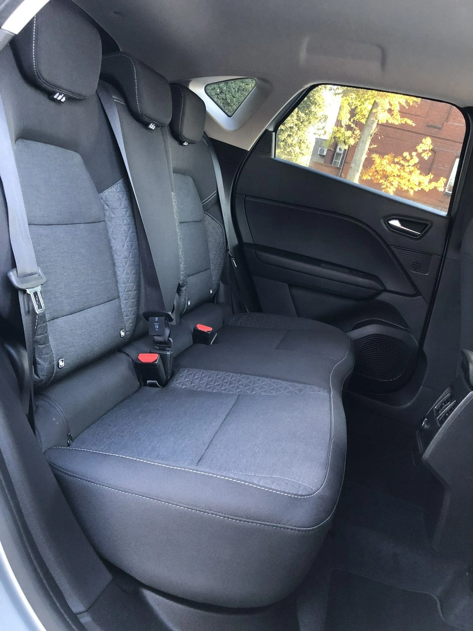 Renault Captur - Zdjęcie 11