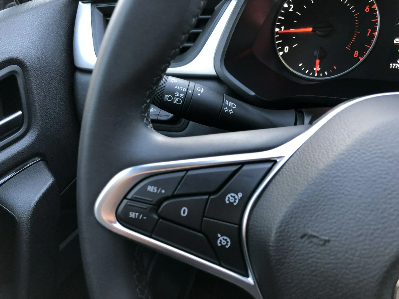 Renault Captur - Zdjęcie 35