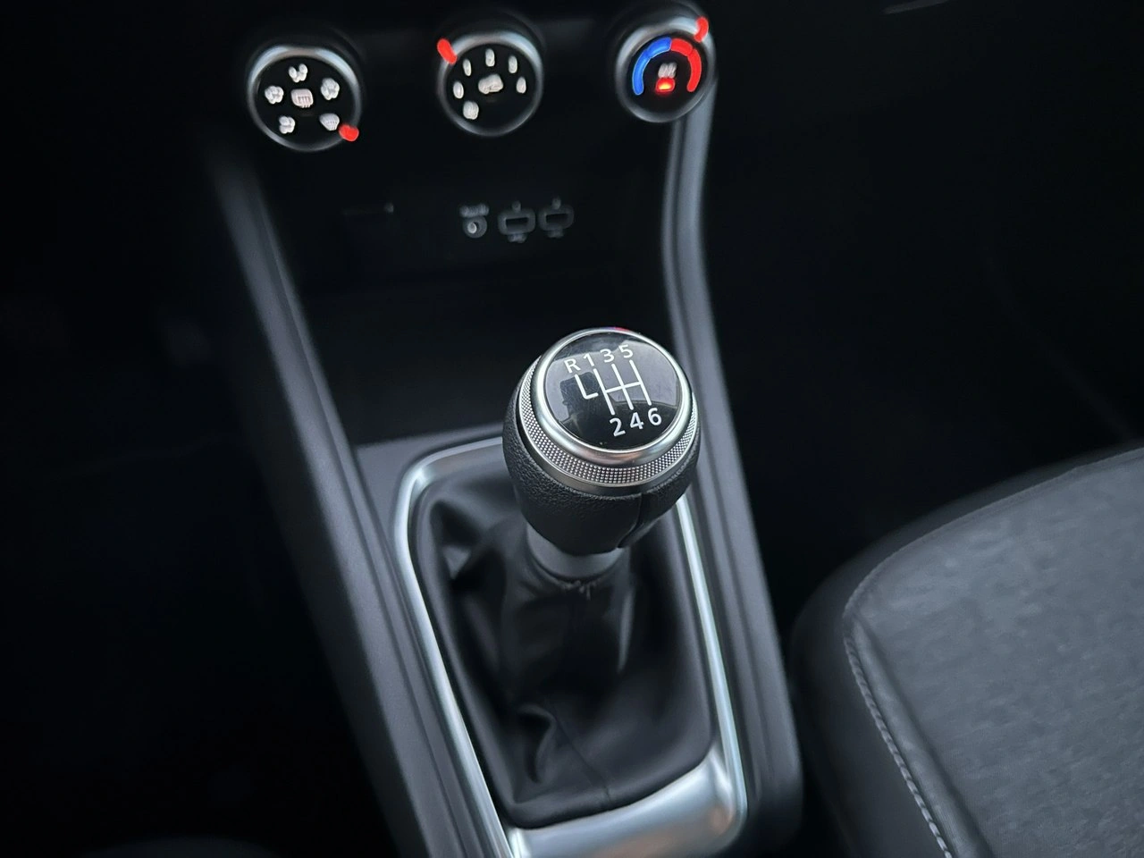 Renault Captur - Zdjęcie 35