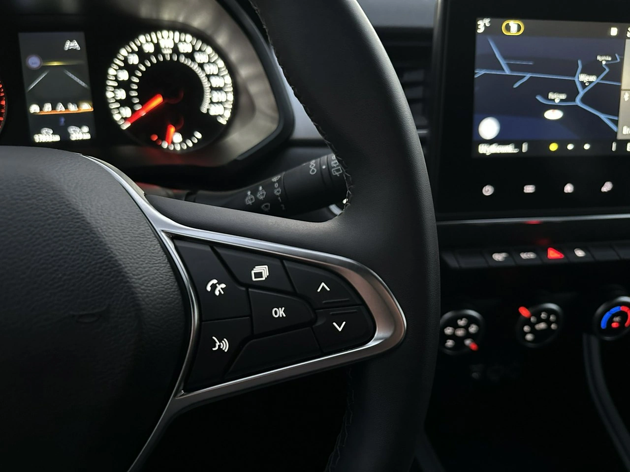 Renault Captur - Zdjęcie 40