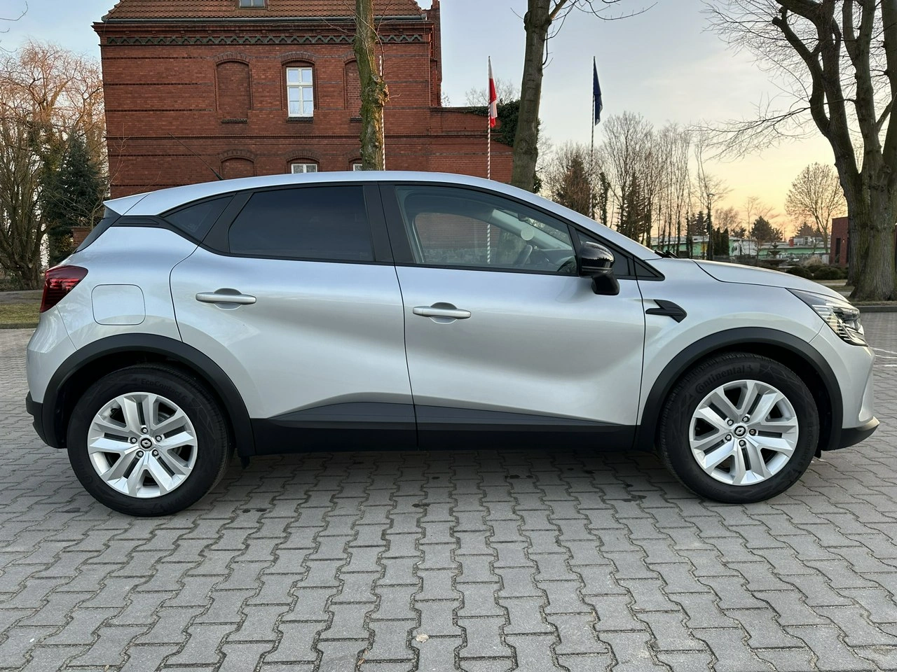 Renault Captur - Zdjęcie 4