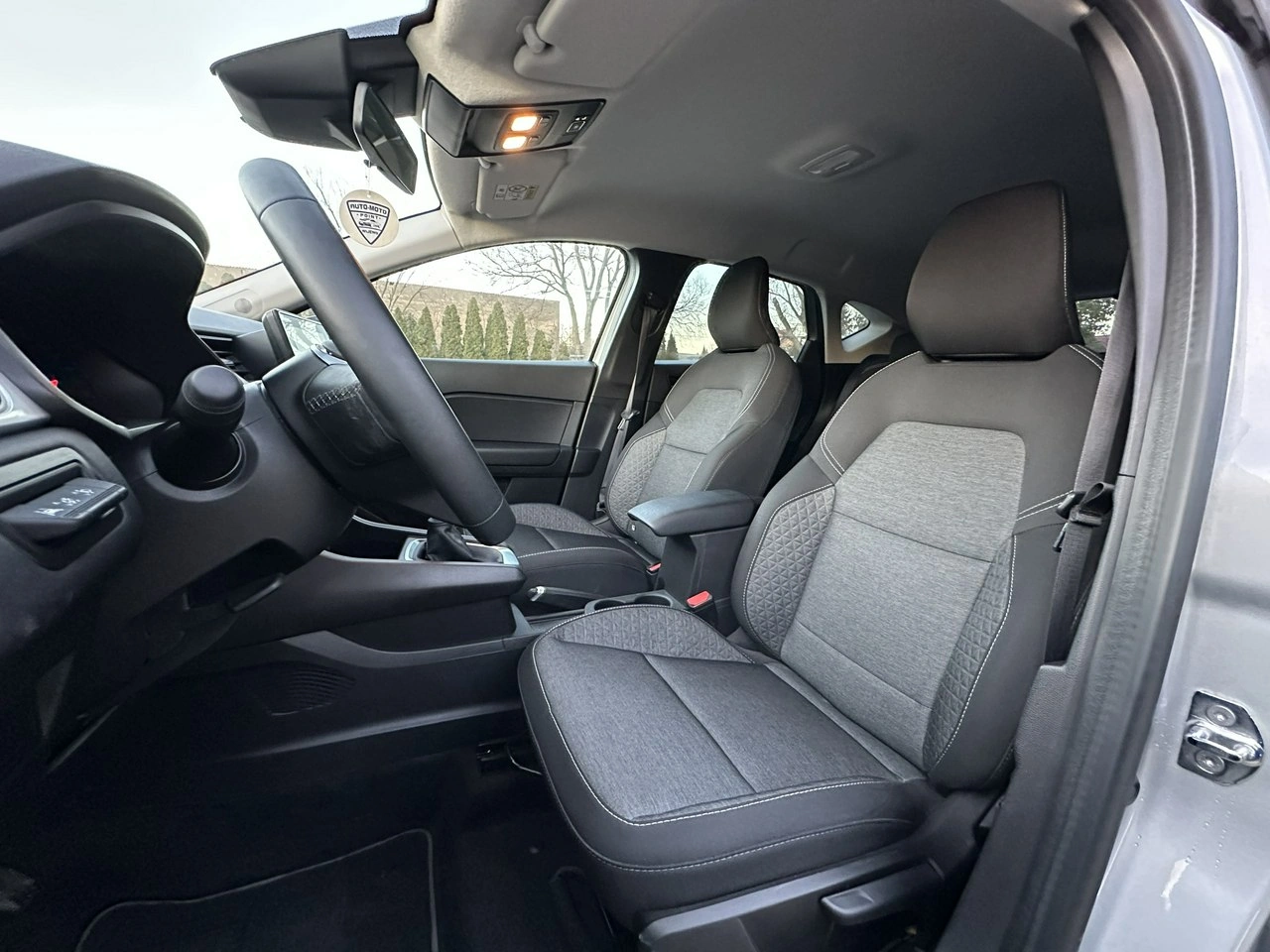 Renault Captur - Zdjęcie 7