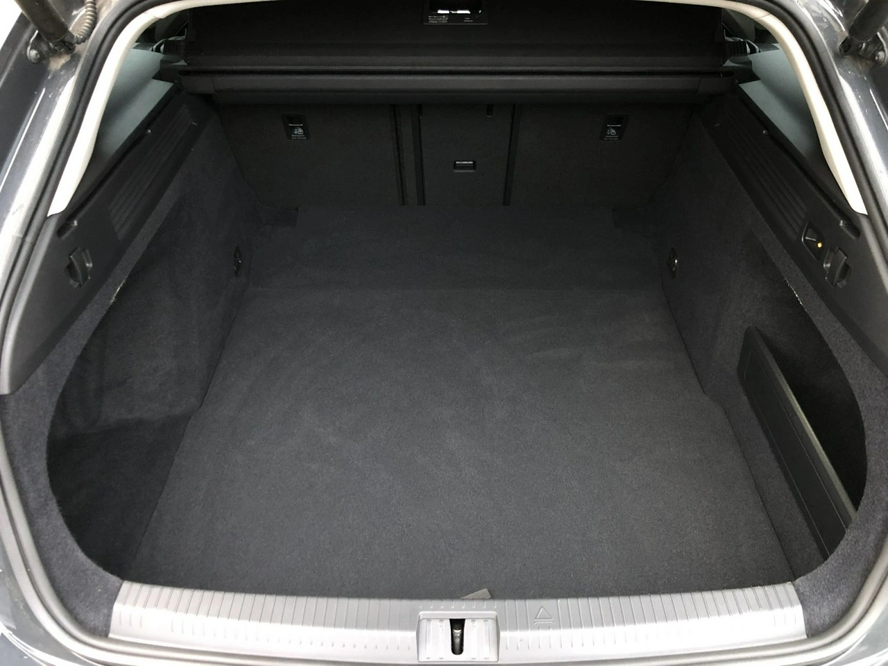 Volkswagen Arteon - Zdjęcie 60