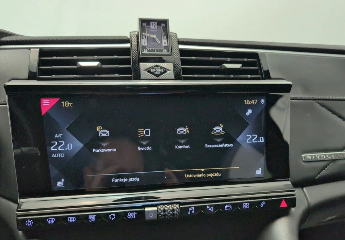 DS Automobiles DS 9 - Zdjęcie 23