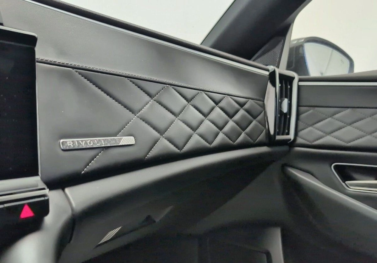 DS Automobiles DS 9 - Zdjęcie 28