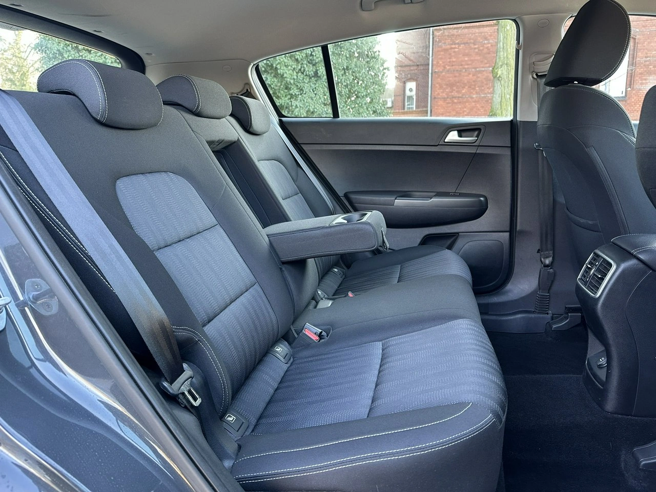 Kia Sportage - Zdjęcie 11