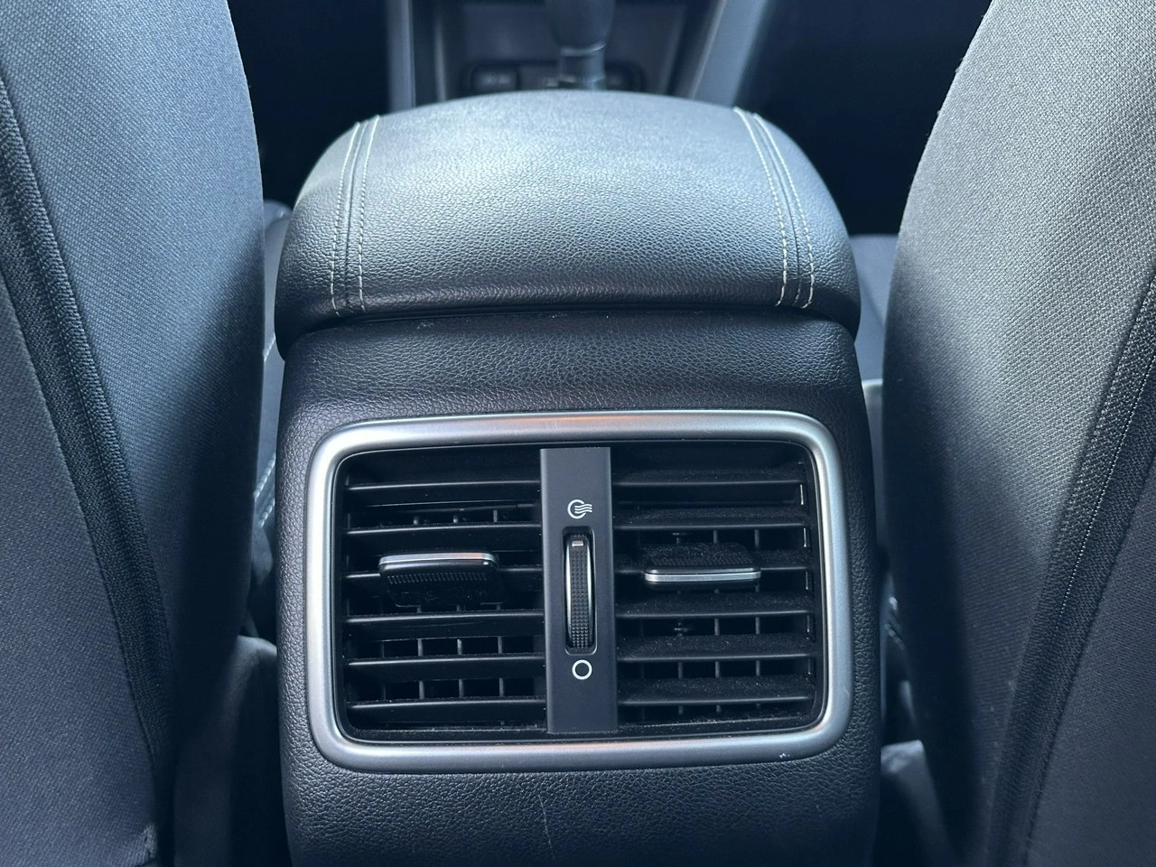 Kia Sportage - Zdjęcie 40