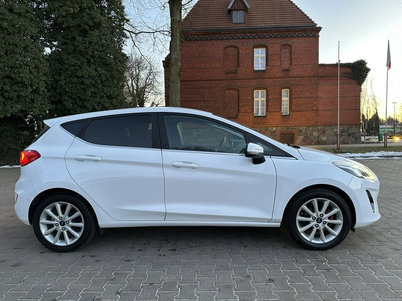 Ford Fiesta - Zdjęcie 4